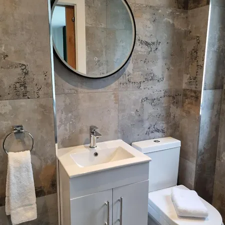 Hidden Acres- With Double & Single Bed, 3* Malahide