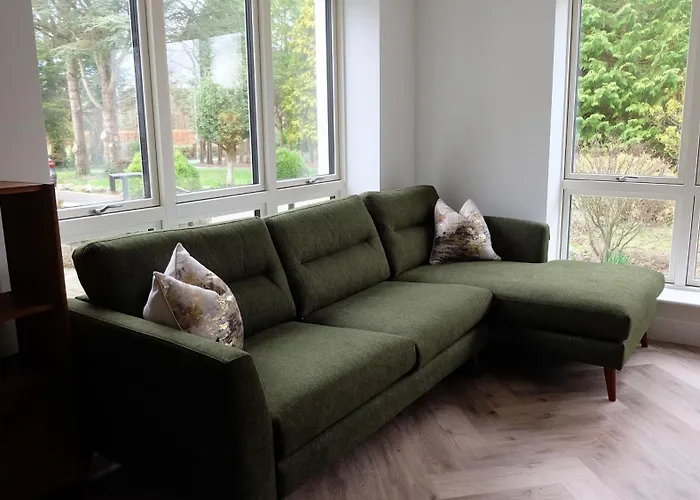 Guest house Hidden Acres- With Double & Single Bed, Malahide